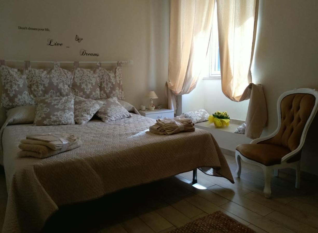 Appartamento Hello Cathedral House Palermo Esterno foto